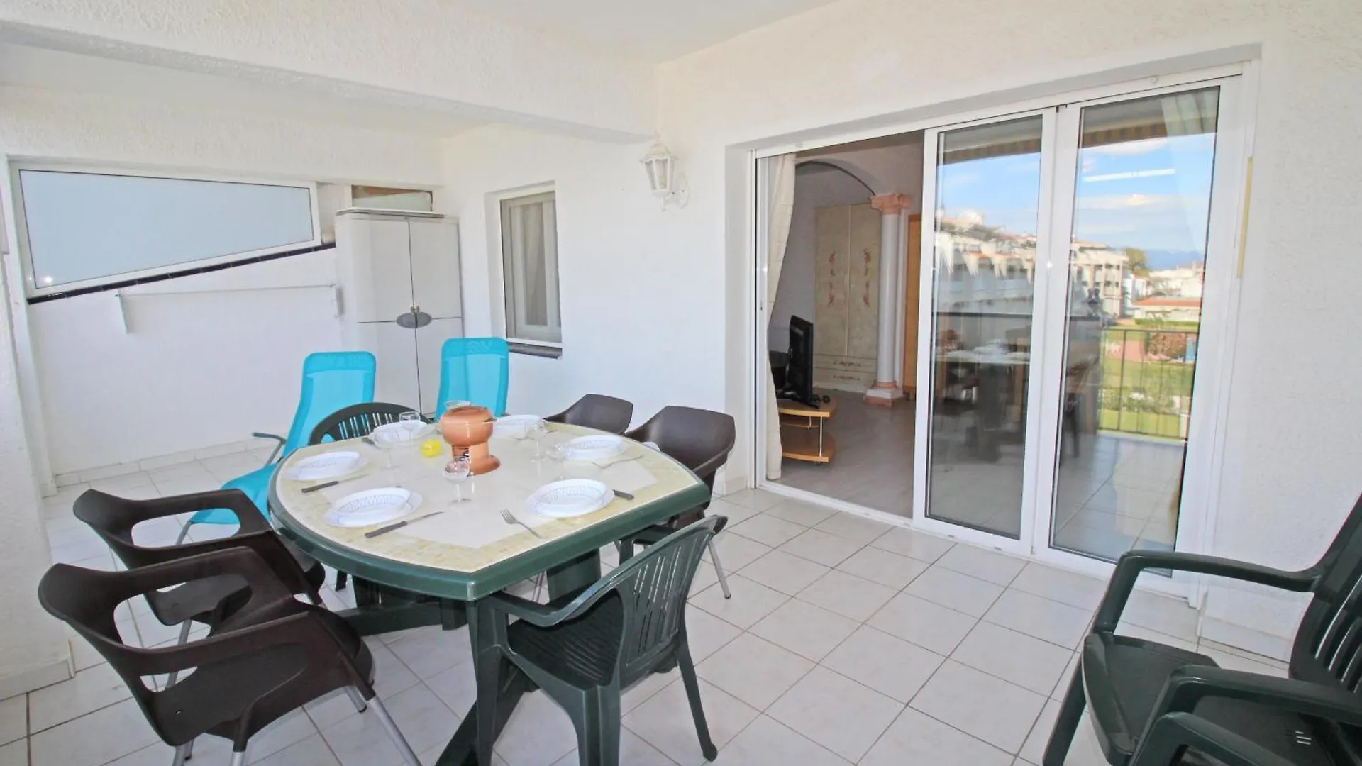 Apart-Rent Apartment Sant Maurici 0183 Empuriabrava Spain